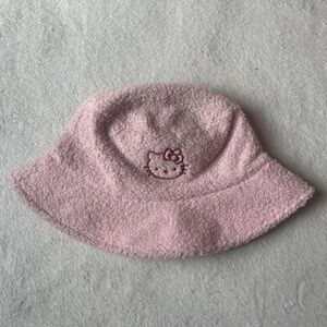hello kitty bucket hat